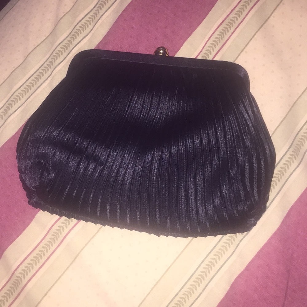 A clutch